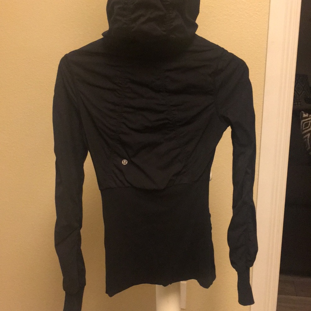 Lululemon athletica jacket